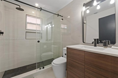 Immobilier commercial à vendre à Miami, Floride: 143.81 m2 № 1700697 - photo 20