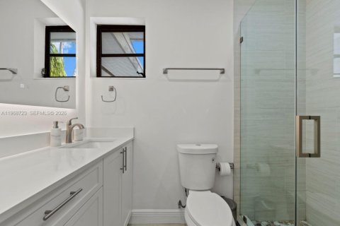 Снять в аренду виллу или дом в Майами, Флорида 3 спальни, 144м2, № 2029815 - фото 23