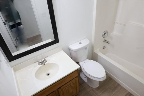 House in Haines City, Florida 4 bedrooms, 174.1 sq.m. № 1815697 - photo 16