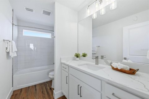 Villa ou maison à vendre à Port Charlotte, Floride: 4 chambres, 240.34 m2 № 2131437 - photo 26