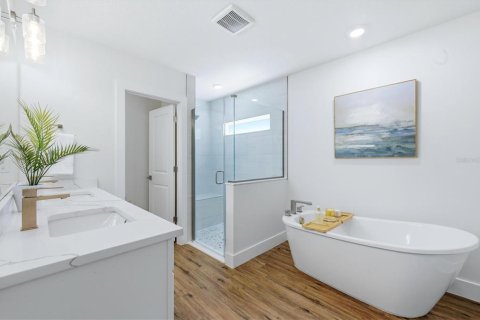 Villa ou maison à vendre à Port Charlotte, Floride: 4 chambres, 240.34 m2 № 2131437 - photo 16