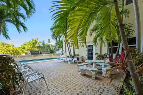 Condo in Fort Lauderdale, Florida, 2 bedrooms № 2263827 - photo 20