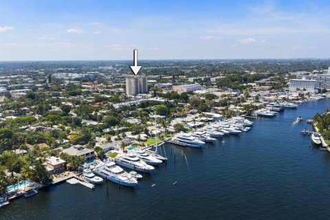 Condo in Fort Lauderdale, Florida, 2 bedrooms № 2263827 - photo 30