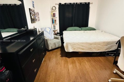 Adosado en venta en Lauderdale Lakes, Florida, 2 dormitorios, 113.99 m2 № 2044774 - foto 15