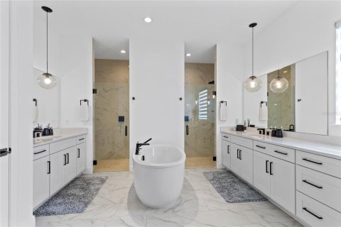 House in LAUREL POINTE LAKE NONA in Orlando, Florida 6 bedrooms, 460.8 sq.m. № 2222719 - photo 18