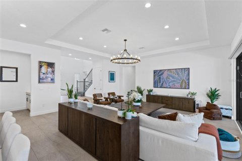 House in LAUREL POINTE LAKE NONA in Orlando, Florida 6 bedrooms, 460.8 sq.m. № 2222719 - photo 9