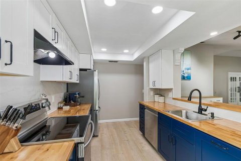 Casa en venta en Safety Harbor, Florida, 3 dormitorios, 190.08 m2 № 2226425 - foto 13