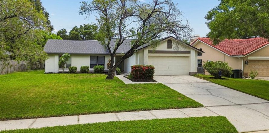 Casa en Safety Harbor, Florida 3 dormitorios, 190.08 m2 № 2226425