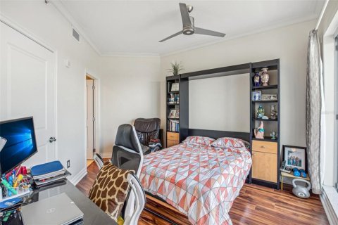 Condo in Tampa, Florida, 2 bedrooms  № 1323535 - photo 18