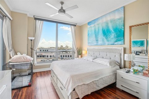 Condo in Tampa, Florida, 2 bedrooms  № 1323535 - photo 20