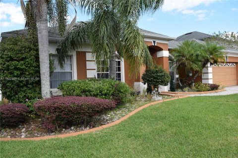 Villa ou maison à vendre à Orlando, Floride: 4 chambres № 1954125 - photo 3