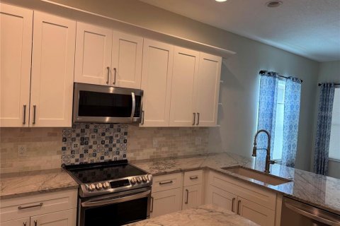Casa en alquiler en Winter Springs, Florida, 6 dormitorios, 409.05 m2 № 2095735 - foto 22