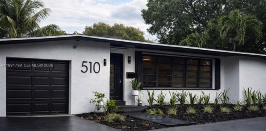 Villa ou maison à Plantation, Floride 3 chambres, 128.21 m2 № 2052520