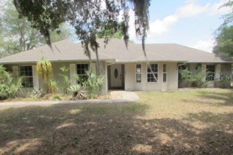 Casa en Fruitland Park, Florida 3 dormitorios, 140.65 m2 № 2131397