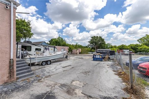 Propiedad comercial en venta en Seminole, Florida, 663.69 m2 № 2203882 - foto 26