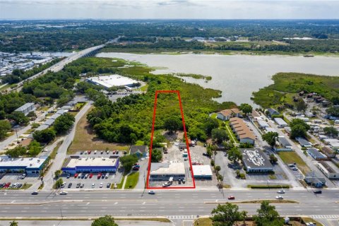 Propiedad comercial en venta en Seminole, Florida, 663.69 m2 № 2203882 - foto 14