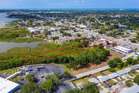 Propiedad comercial en venta en Seminole, Florida, 663.69 m2 № 2203882 - foto 22