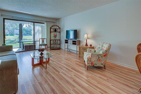 Condo in Venice, Florida, 2 bedrooms  № 1884172 - photo 11