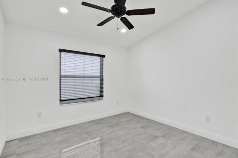 Casa en venta en Miramar, Florida, 3 dormitorios, 160.81 m2 № 2077892 - foto 23