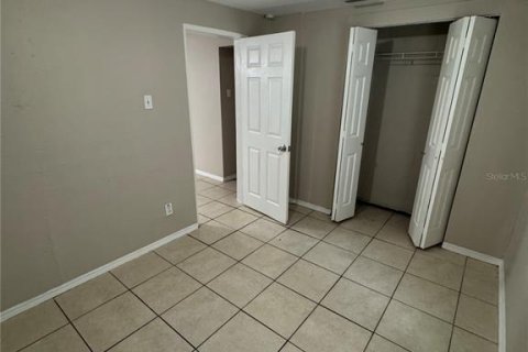 House in Tampa, Florida 3 bedrooms, 97.92 sq.m. № 2394340 - photo 14
