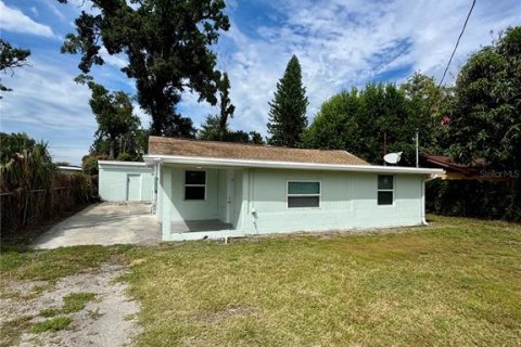 House in Tampa, Florida 3 bedrooms, 97.92 sq.m. № 2394340