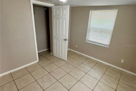House in Tampa, Florida 3 bedrooms, 97.92 sq.m. № 2394340 - photo 6