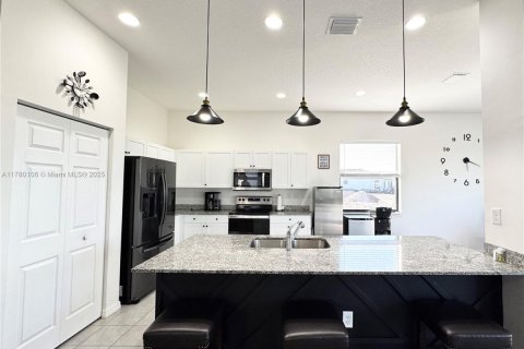 Villa ou maison à louer à Ave Maria, Floride: 3 chambres, 178.74 m2 № 1863090 - photo 3