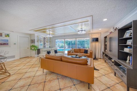 House in Largo, Florida 4 bedrooms, 196.3 sq.m. № 2208478 - photo 5