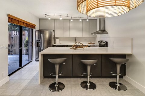 Townhouse in Plantation, Florida 2 bedrooms, 127.46 sq.m. № 1998773 - photo 18