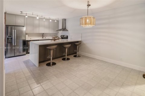 Townhouse in Plantation, Florida 2 bedrooms, 127.46 sq.m. № 1998773 - photo 17