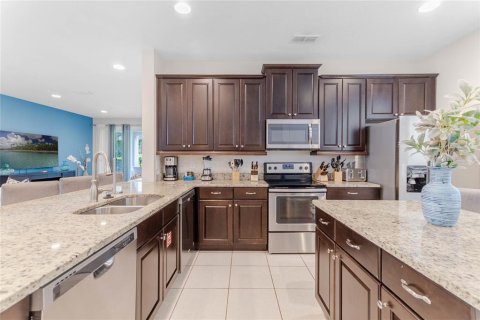 Купить виллу или дом в Киссимми, Флорида 13 комнат, 308.16м2, № 1614815 - фото 11