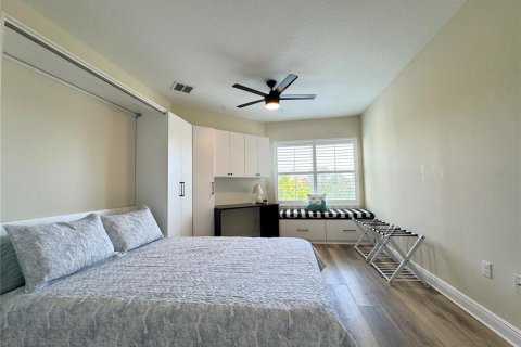 Condominio en alquiler en Bradenton, Florida, 2 dormitorios, 153.94 m2 № 1625658 - foto 24