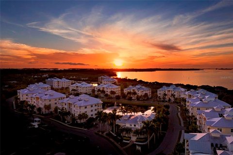 Condominio en alquiler en Bradenton, Florida, 2 dormitorios, 153.94 m2 № 1625658 - foto 30