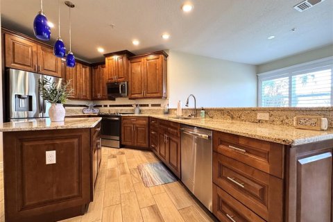 Condominio en alquiler en Bradenton, Florida, 2 dormitorios, 153.94 m2 № 1625658 - foto 4