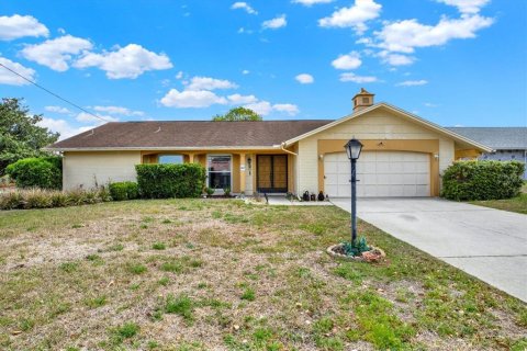 House in Spring Hill, Florida 3 bedrooms, 180.04 sq.m. № 1608959 - photo 5