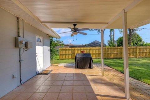 House in Bradenton, Florida 4 bedrooms, 185.25 sq.m. № 1893672 - photo 29