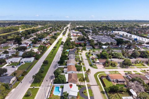 Casa en venta en North Lauderdale, Florida, 4 dormitorios, 127.28 m2 № 2429723 - foto 23