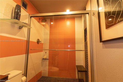 Copropriété à louer à Hallandale Beach, Floride: 2 chambres, 130.06 m2 № 1967477 - photo 26