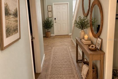 Villa ou maison à vendre à Tampa, Floride: 4 chambres, 252.23 m2 № 2404849 - photo 8