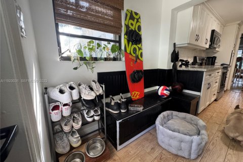 Casa en venta en Fort Lauderdale, Florida, 2 dormitorios, 98.1 m2 № 1977421 - foto 24