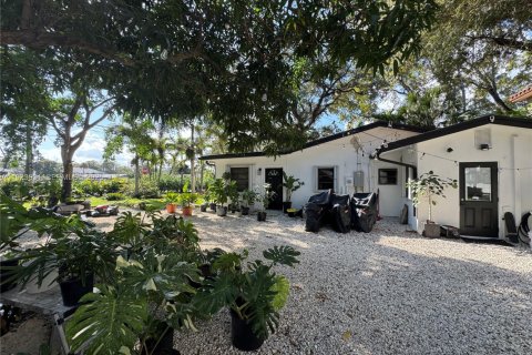 Casa en venta en Fort Lauderdale, Florida, 2 dormitorios, 98.1 m2 № 1977421 - foto 5