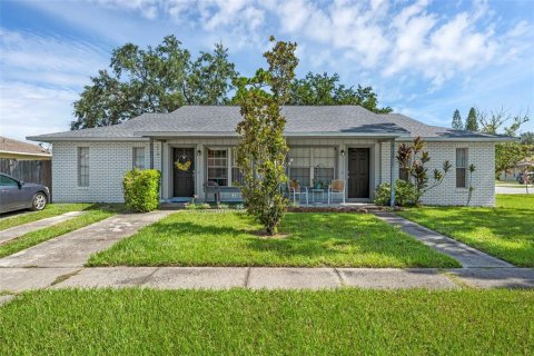 Commercial property in Orlando, Florida 183.2 sq.m. № 1852533 - photo 1