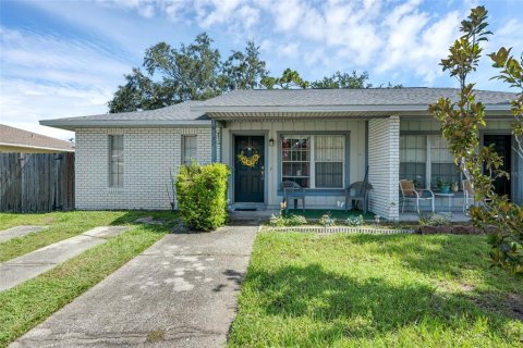 Commercial property in Orlando, Florida 183.2 sq.m. № 1852533 - photo 28