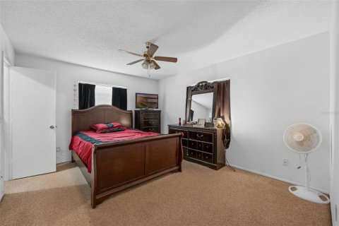 Commercial property in Orlando, Florida 183.2 sq.m. № 1852533 - photo 21