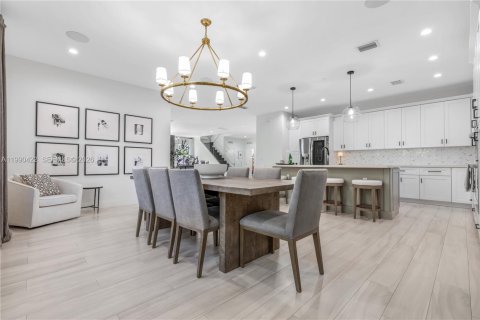 Купить виллу или дом в Майами, Флорида 5 спален, 290.97м2, № 2056593 - фото 13