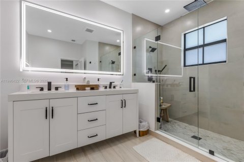 Купить виллу или дом в Майами, Флорида 5 спален, 290.97м2, № 2056593 - фото 29