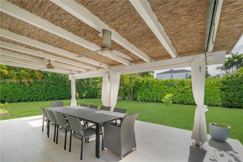 Villa ou maison à louer à Miami Beach, Floride: 3 chambres, 166.76 m2 № 1942244 - photo 17