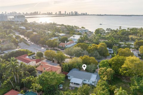 Villa ou maison à louer à Miami Beach, Floride: 3 chambres, 166.76 m2 № 1942244 - photo 25