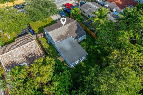 Propiedad comercial en venta en Fort Lauderdale, Florida, 118.45 m2 № 1768886 - foto 27
