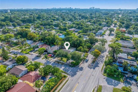 Propiedad comercial en venta en Fort Lauderdale, Florida, 118.45 m2 № 1768886 - foto 23